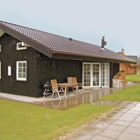 3 Bedroom Gorgeous In Ansager